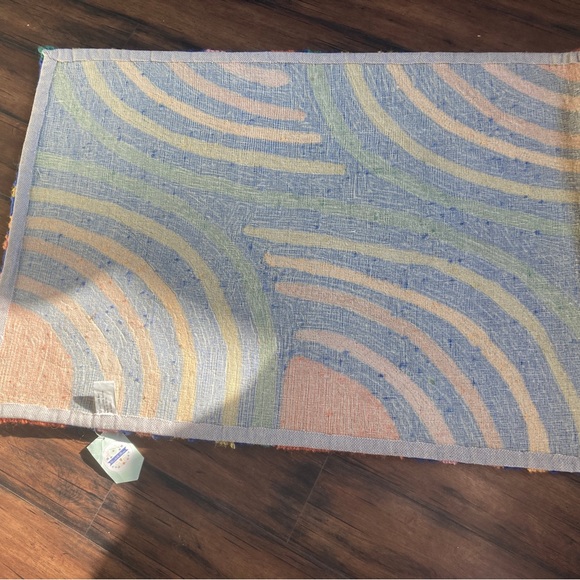 NWT colorful curves 2 feet 11 inches by 2 feet hook and weave - Picture 2 of 10